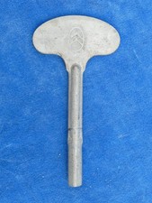 RARE ++ TOP ! LES JOUETS CITROEN - CLE JOUET MECANIQUE Key mechanical toy