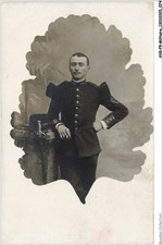 AVGP9-0582-MILITAIRE - Portrait de soldat en tenue