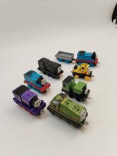 LOT de 8 LOCOMOTIVE TRAIN