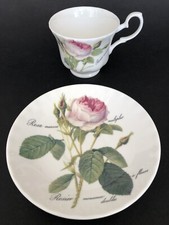 Superbe GRANDE TASSE + SOUS