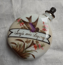 Tabatière Secouette à tabac en porcelaine allemande décor oiseau bruyère