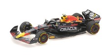 Minichamps 1:43 RED BULL