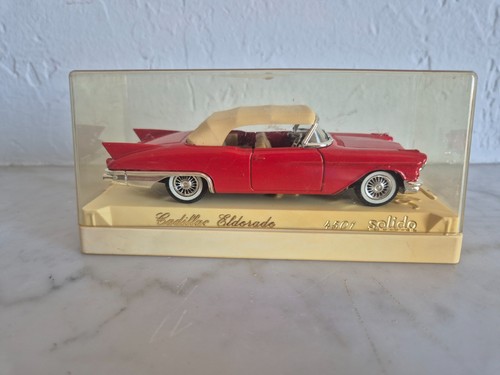 Voiture miniature vintage