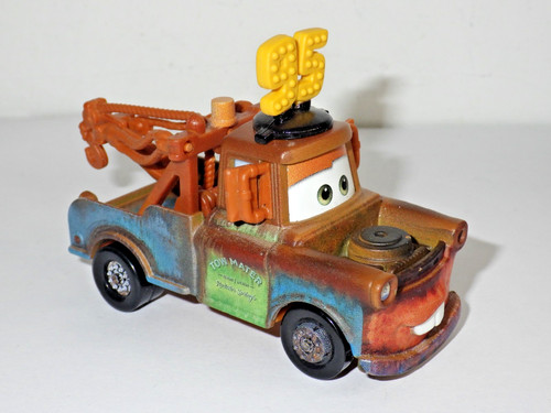 Véhicule voiture cars disney - cars,