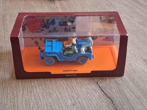 Voiture moulinsart tintin - moulinsart,