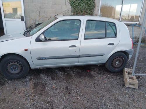 Aile avant gauche renault clio - avant,