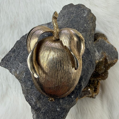 Vintage signed lisa apple - lisa,