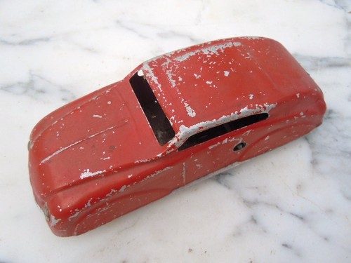 Jouet voiture tôle auto