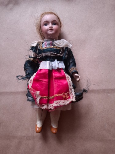 Petite poupee unis france - petite,