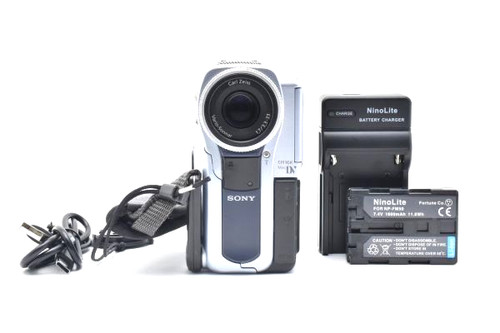 Sony handycam dcr pc9 silver - sony,