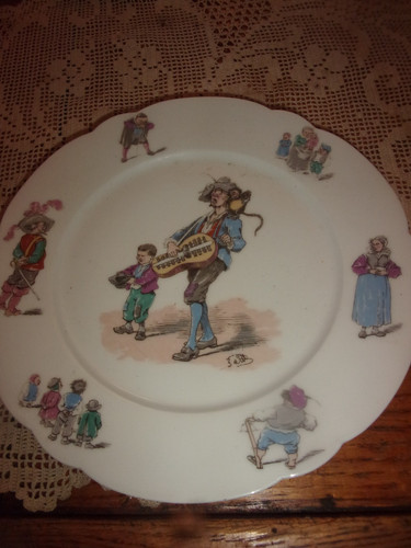 Assiette porcelaine ancienne - porcelaine,