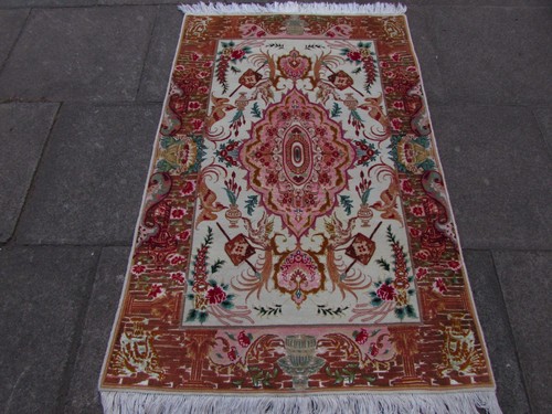 Tapis traditionnel vintage - traditionnel,
