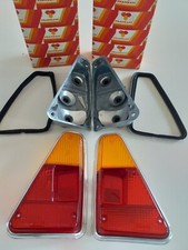 PEUGEOT 204 : FEUX ARRIERE  (204 BREAK et 304 BREAK.FRANKANI  .COMPLETS . neufs)