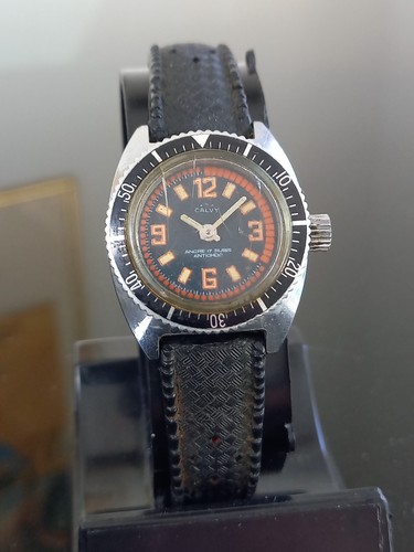 Montre ancienne plongée - ancienne,