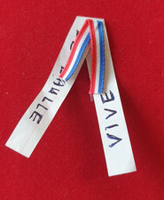 INSIGNE MILITAIRE - RUBAN DE