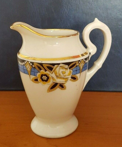 Ancien pot lait en - à,