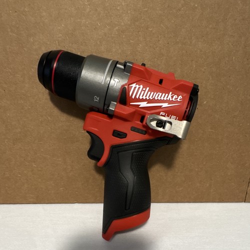Milwaukee m12 fuel 12v - milwaukee,