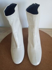 Boots blanc cassé verni à zip arrière - Eram