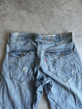 Many Levis Engineered Jeans In
