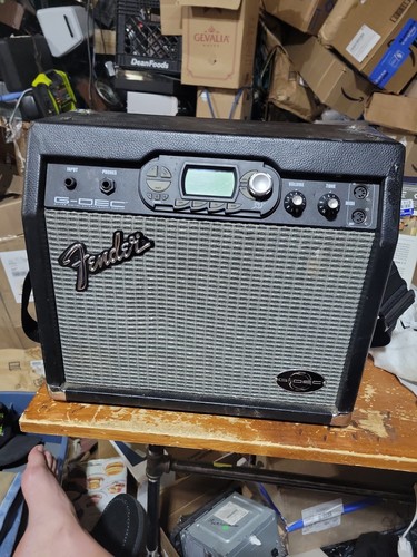 Fender dec 520 guitar - fender, pr