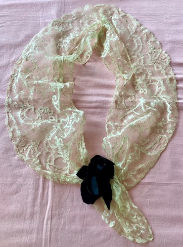 Dentelle ancienne superbe - dentelle,