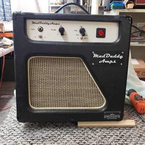Epiphone valve mad - valve,