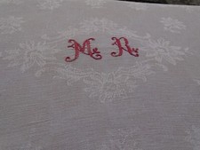 Ancienne petite nappe blanche damassé  lin/soie tournesols monogramme rouge MR