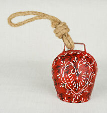 Ancienne cloche de vache ou chèvre en métal peint à la main décor vif France