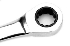 Insert avec outils pour chario