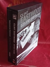 Clint Eastwood derrière la