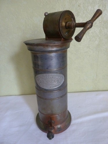 Véritable irrigateur du - ,