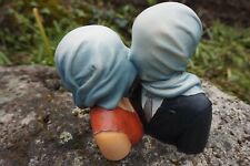 MAG05  FIGURINE STATUETTE