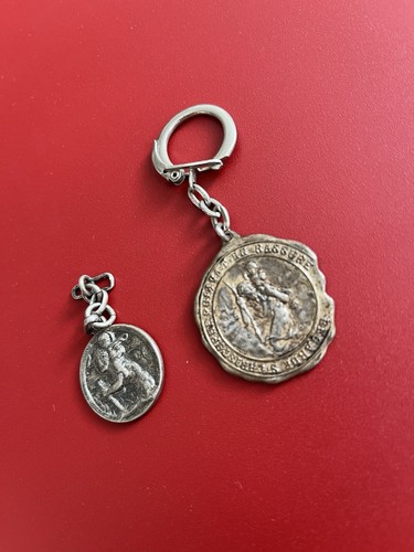 Lot anciens porte clefs - lot,