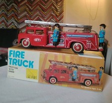 CAMION DE POMPIERS - CAMION DE