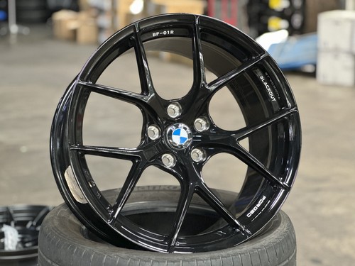 Neuf 18x8 18x9 blackout - 18x8.5j,