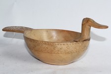 Bol à crème en bois sculpté