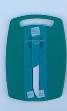 Ensemble Planche à Découper et Couteaux 2 en 1 vert– Kitchen Korner