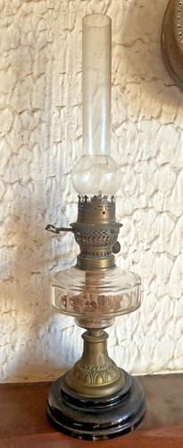 Lampe petrole ancienne - lampe,