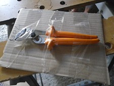 pince multiprise isolée