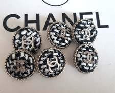 Chanel boutons rares  boucle