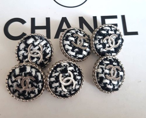 Chanel boutons rares - ,