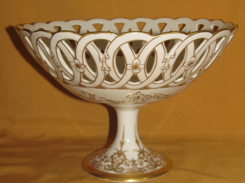 Ancienne coupe ajourée - , en