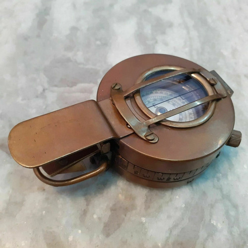 Ancienne réplique cadeau