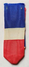 FRANCE: Ruban tricolore pour