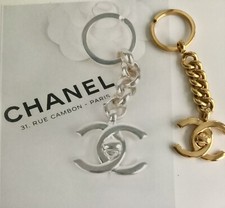 Rare 1996 CHANEL Porte-clé Tourniquet ~ Key holder Chain Coco CC Turn Lock Gold