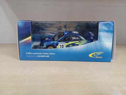 Voiture miniature subaru - voiture,