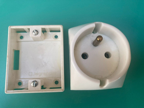 Legrand mistral prise - legrand, 2p+t