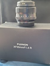 Fujifilm FUJINON XF 35mm f/1,4 R Objectif - Noir ETAT NEUF en BOITE AVEC FILTRE 