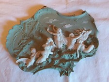 Biscuit de porcelaine  DIANE CHASSERESSE AU BAIN