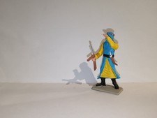 STARLUX militaire arabe (ref AR 6) mitraillette à la main